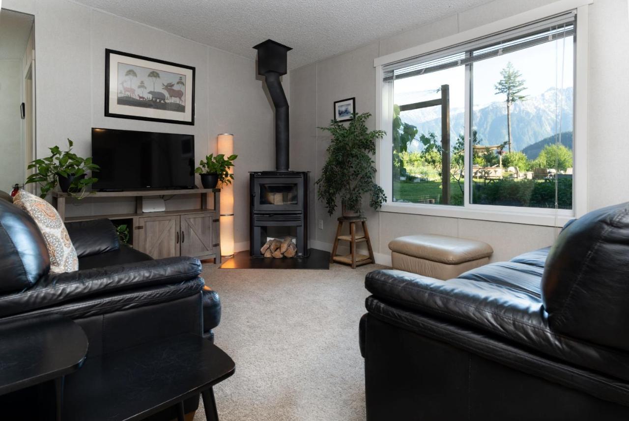 Sweetwater Lane Farm Villa Mount Currie ภายนอก รูปภาพ